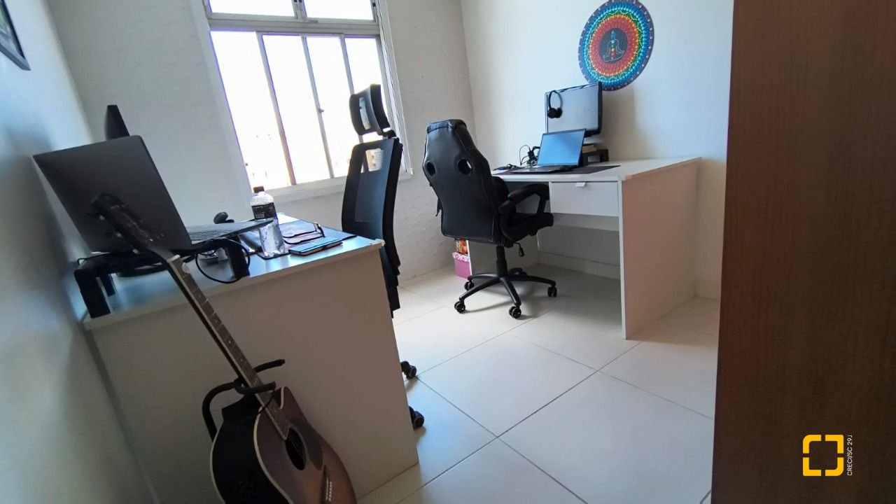 Apartamento com 69m², 2 quartos, 1 garagem, no bairro Kobrasol em São José