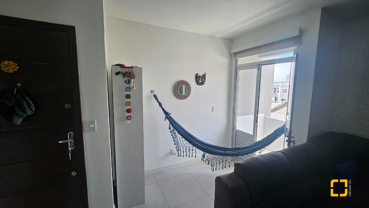 Apartamento com 69m², 2 quartos, 1 garagem, no bairro Kobrasol em São José
