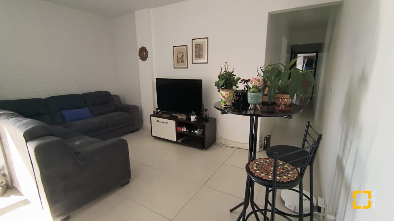 Apartamento com 69m², 2 quartos, 1 garagem, no bairro Kobrasol em São José