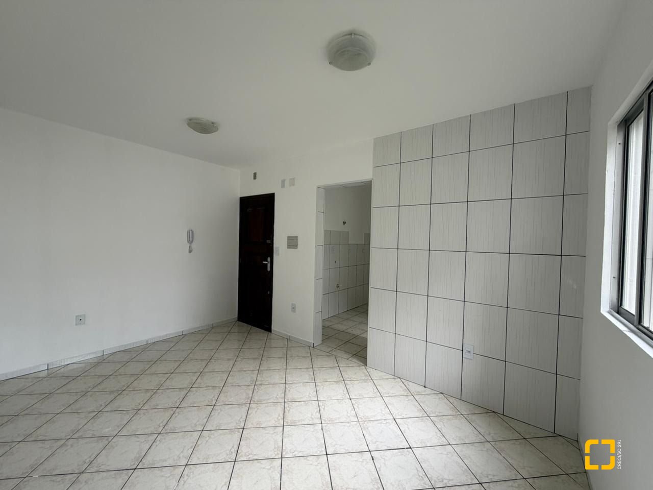 Apartamento com 46m², 2 quartos, 1 garagem, no bairro Serraria em São José