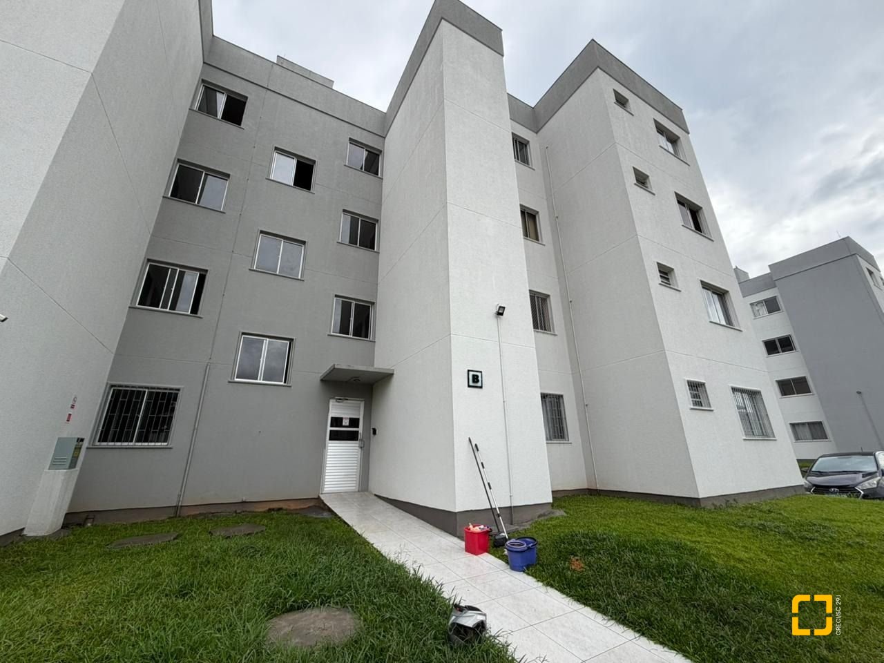 Apartamento com 46m², 2 quartos, 1 garagem, no bairro Serraria em São José