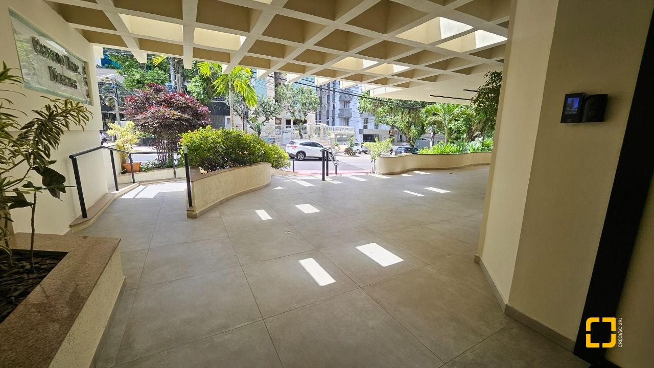Sala com 32m², no bairro Centro em Florianópolis
