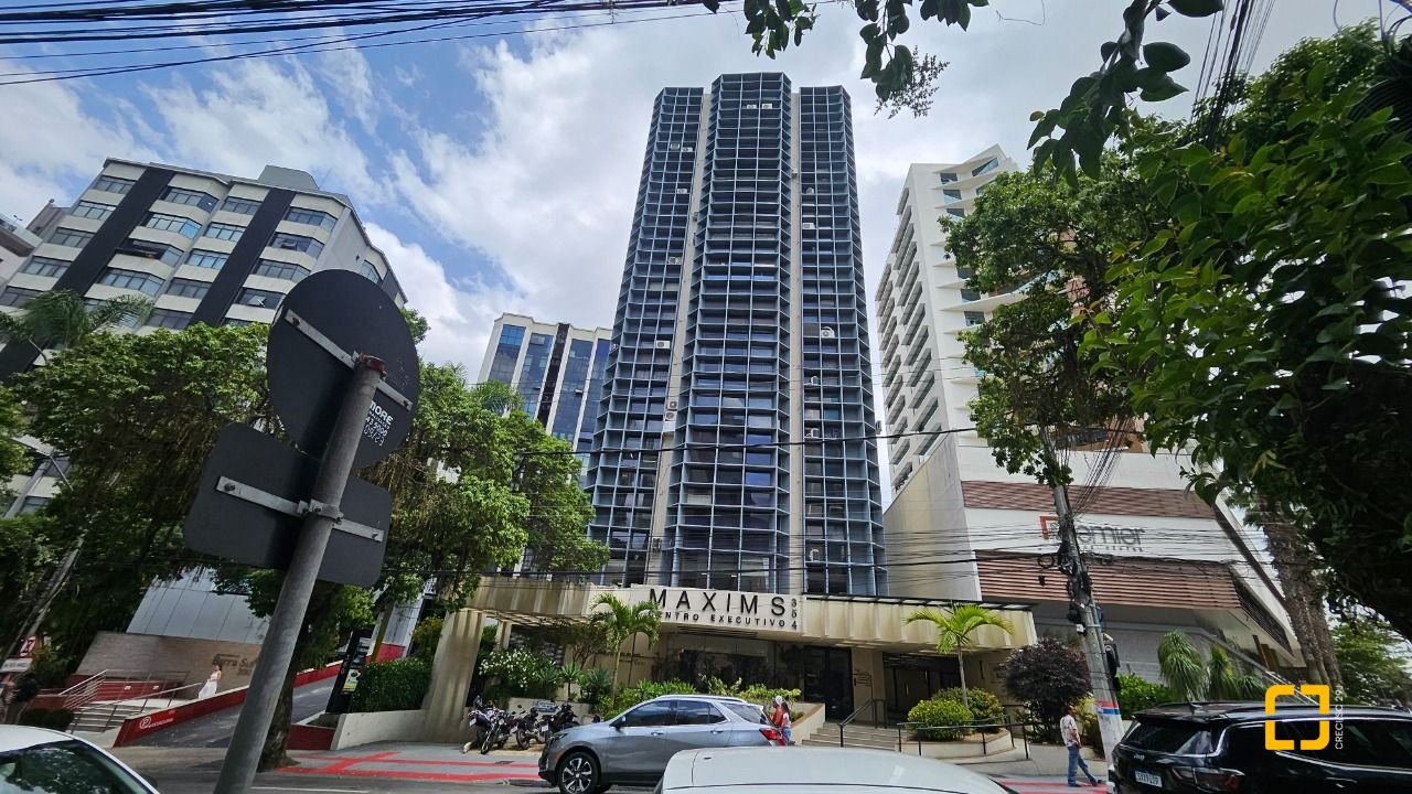 Sala com 32m², no bairro Centro em Florianópolis