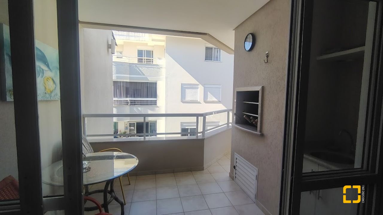 Apartamento com 118m², 4 quartos (sendo 1 suíte), 2 garagens, no bairro Jurerê Internacional em Florianópolis
