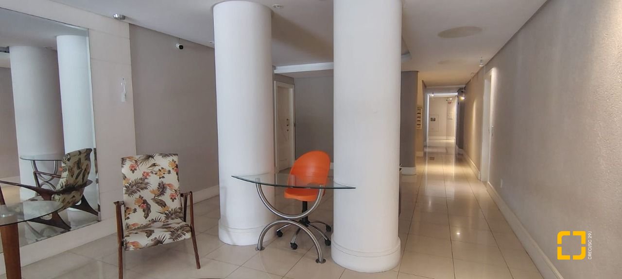 Apartamento com 118m², 4 quartos (sendo 1 suíte), 2 garagens, no bairro Jurerê Internacional em Florianópolis