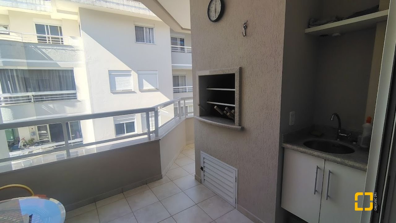 Apartamento com 118m², 4 quartos (sendo 1 suíte), 2 garagens, no bairro Jurerê Internacional em Florianópolis