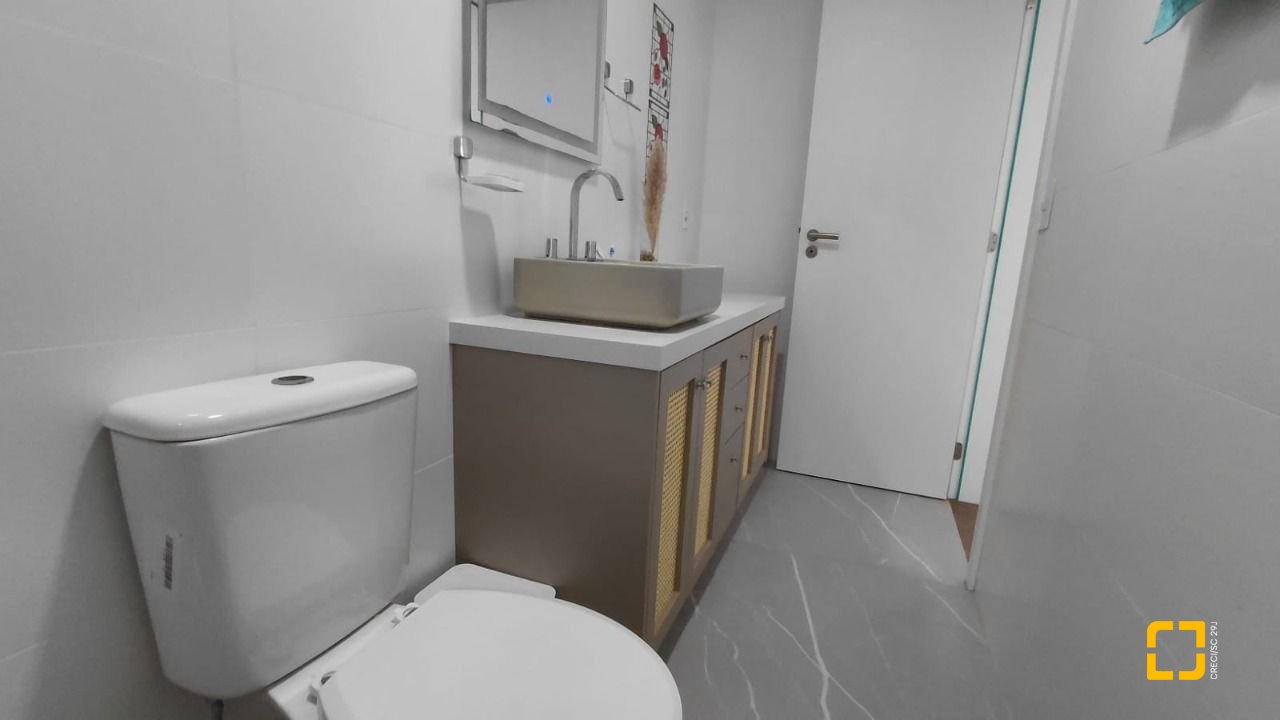 Apartamento com 96m², 4 quartos (sendo 1 suíte), 1 garagem, no bairro Ingleses em Florianópolis