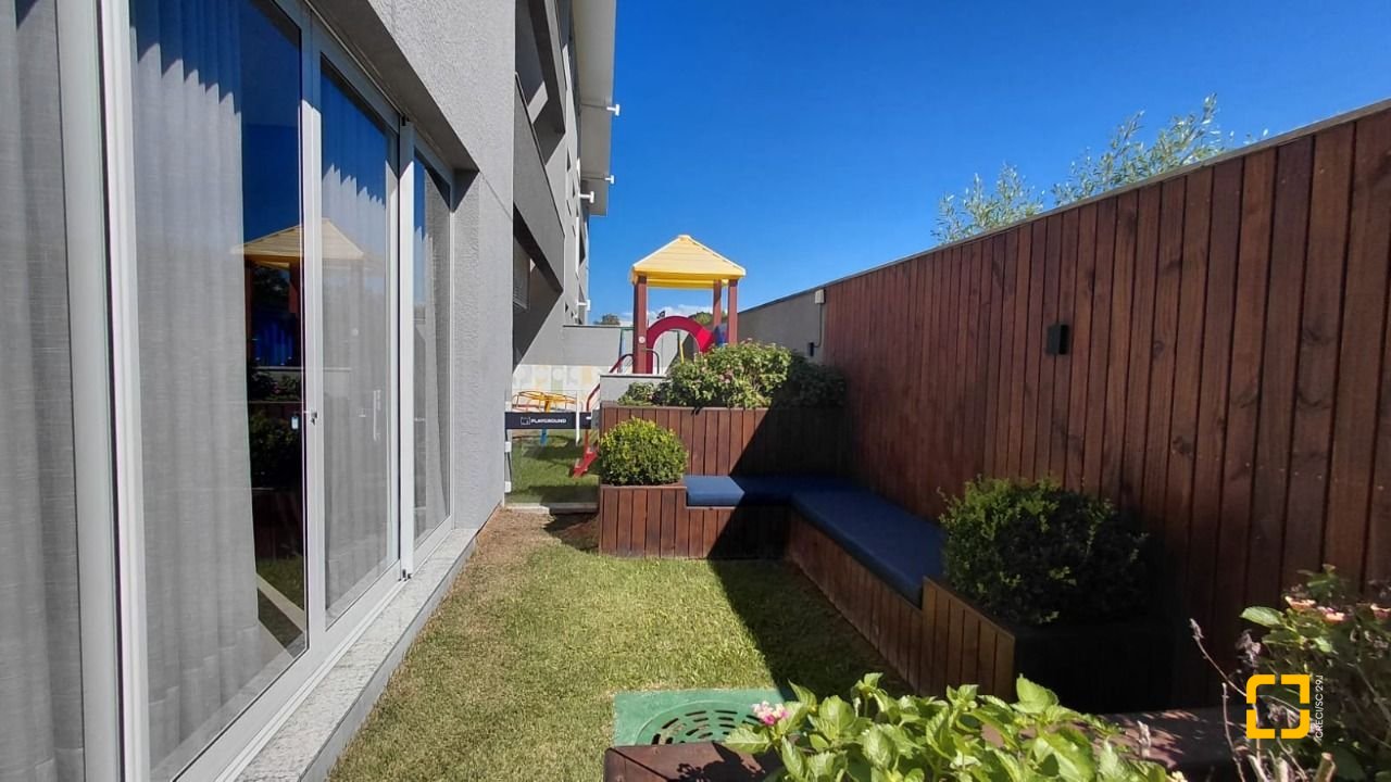 Apartamento com 96m², 4 quartos (sendo 1 suíte), 1 garagem, no bairro Ingleses em Florianópolis