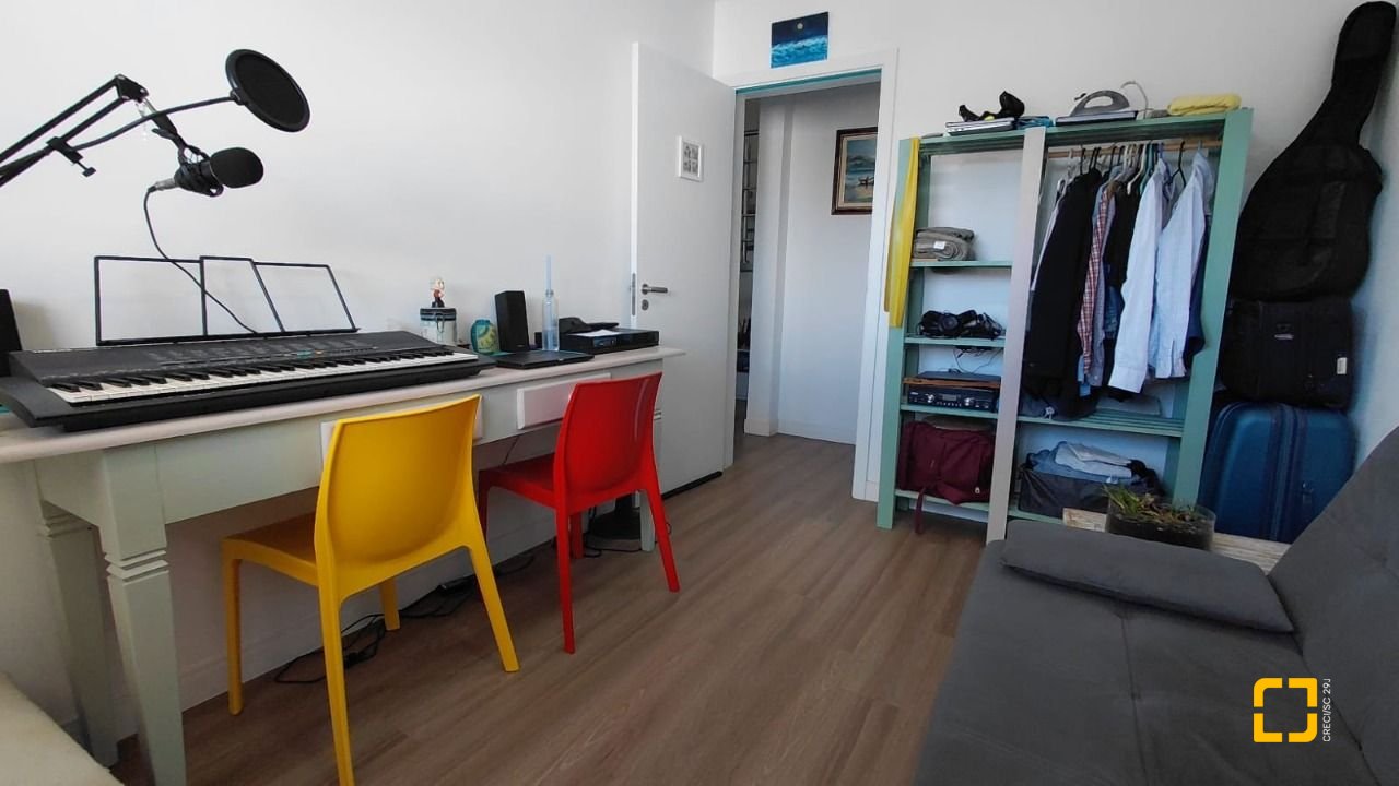 Apartamento com 96m², 4 quartos (sendo 1 suíte), 1 garagem, no bairro Ingleses em Florianópolis