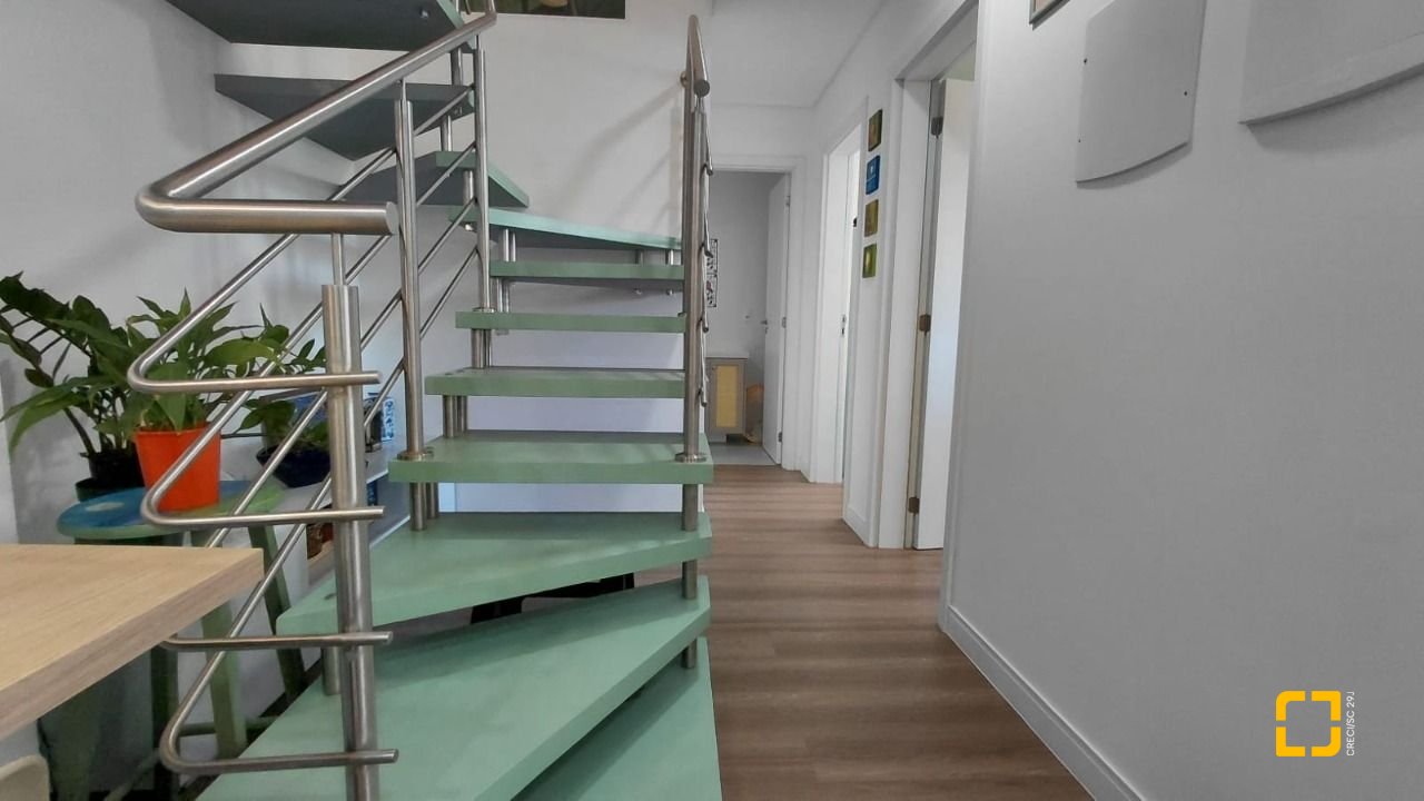 Apartamento com 96m², 4 quartos (sendo 1 suíte), 1 garagem, no bairro Ingleses em Florianópolis