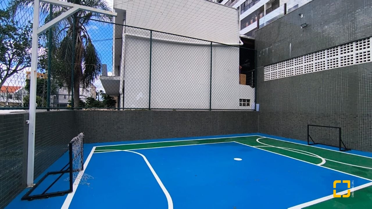 Apartamento com 146m², 6 quartos (sendo 3 suítes), 3 garagens, no bairro Balneário em Florianópolis