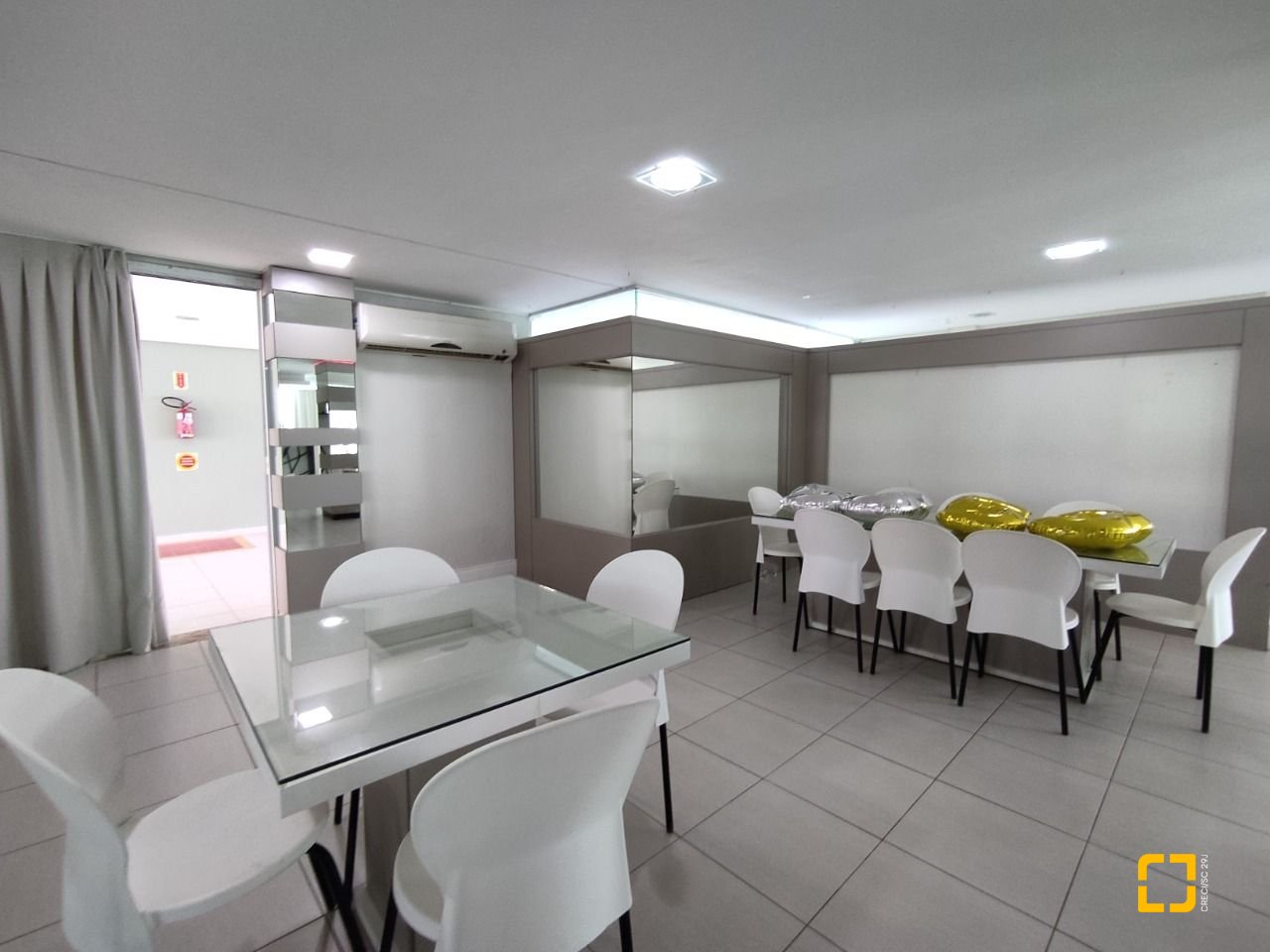Apartamento com 85m², 3 quartos (sendo 1 suíte), 1 garagem, no bairro Ingleses em Florianópolis