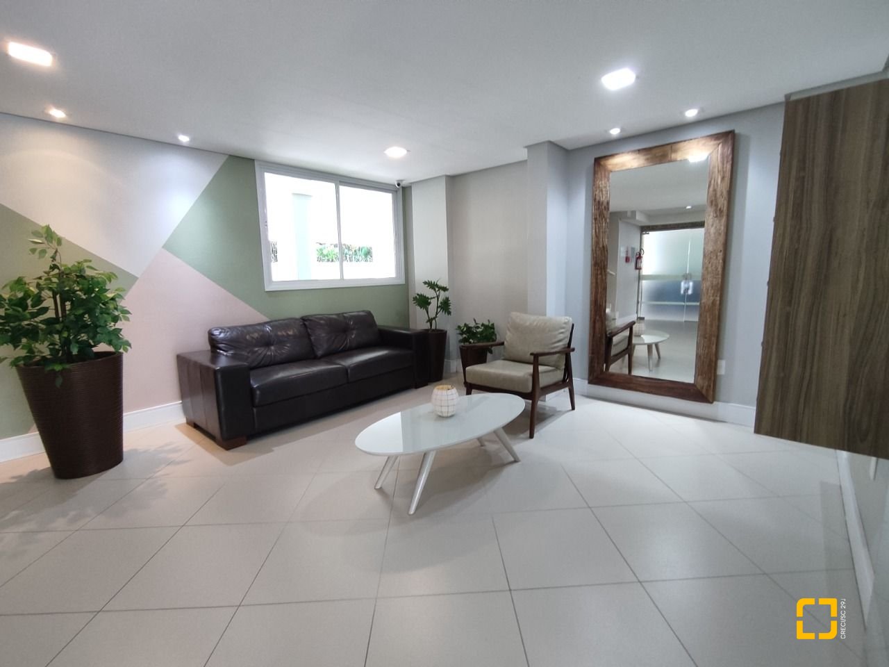 Apartamento com 85m², 3 quartos (sendo 1 suíte), 1 garagem, no bairro Ingleses em Florianópolis
