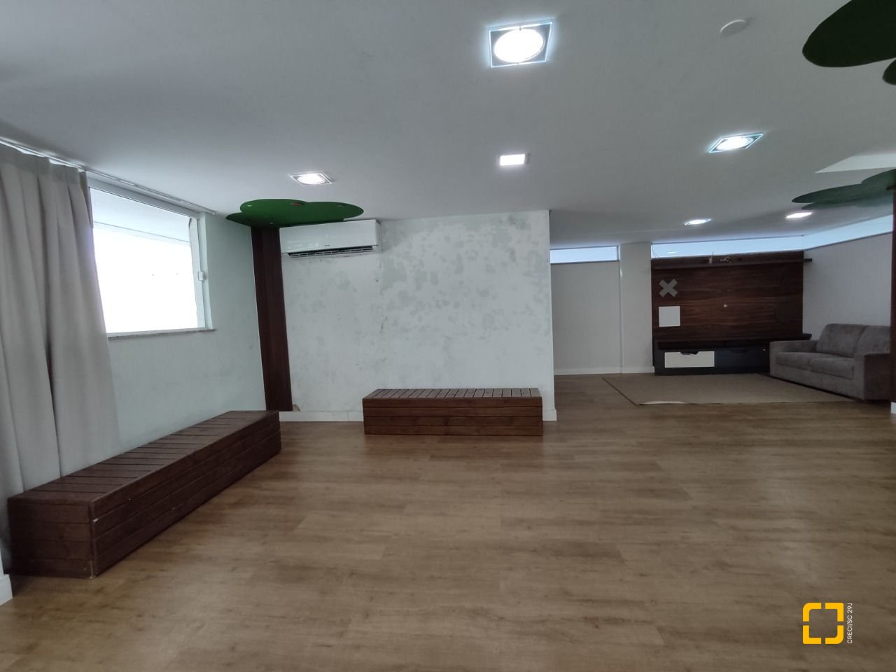 Apartamento com 85m², 3 quartos (sendo 1 suíte), 1 garagem, no bairro Ingleses em Florianópolis