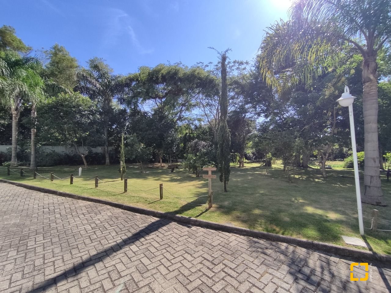 Apartamento com 85m², 3 quartos (sendo 1 suíte), 1 garagem, no bairro Ingleses em Florianópolis