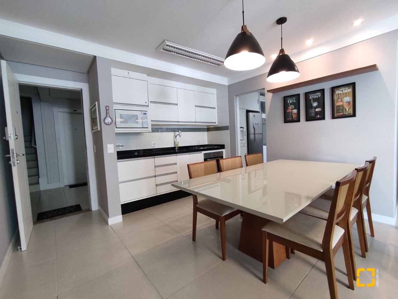 Apartamento com 85m², 3 quartos (sendo 1 suíte), 1 garagem, no bairro Ingleses em Florianópolis
