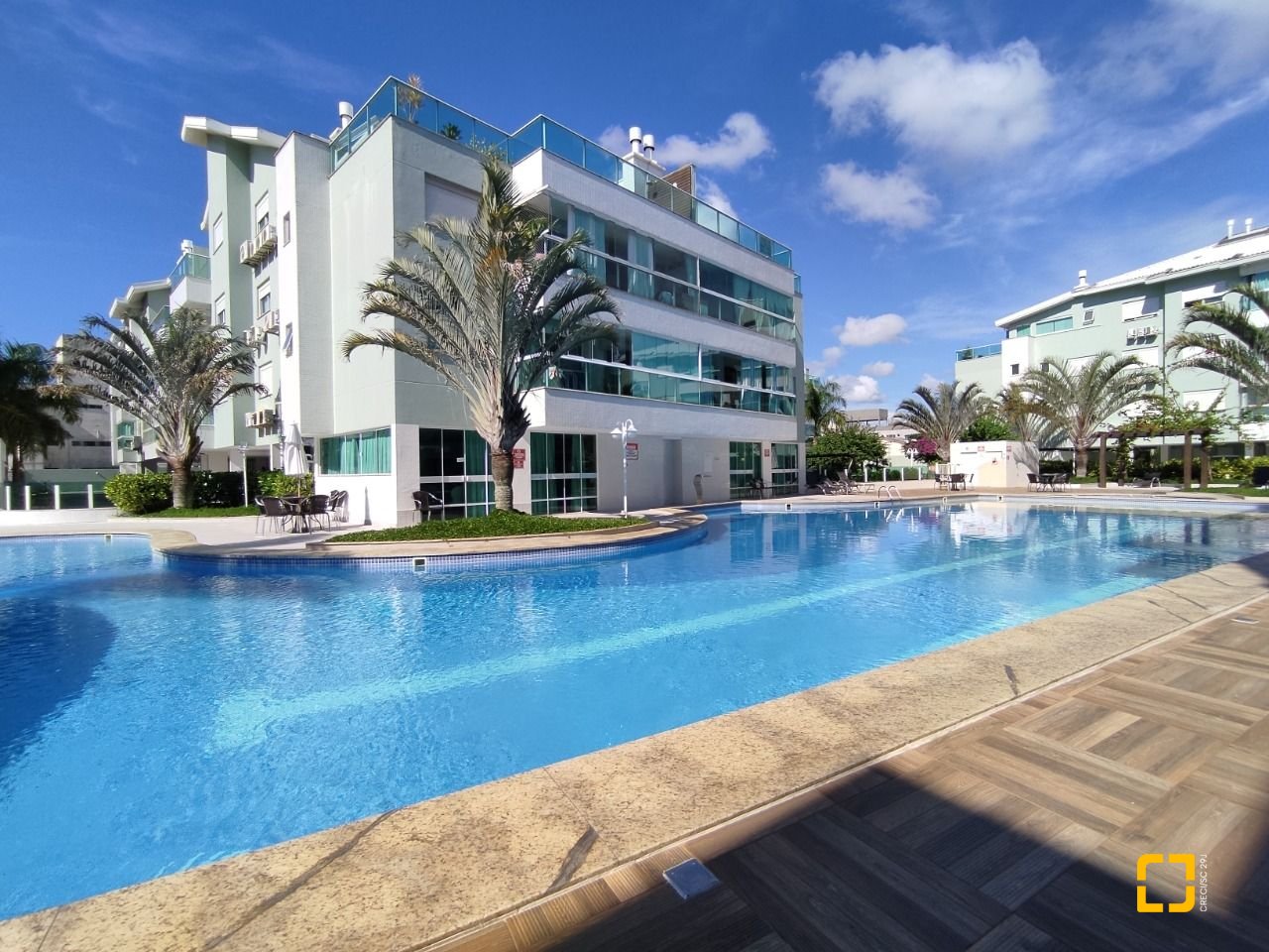 Apartamento com 85m², 2 quartos (sendo 1 suíte), 1 garagem, no bairro Ingleses em Florianópolis