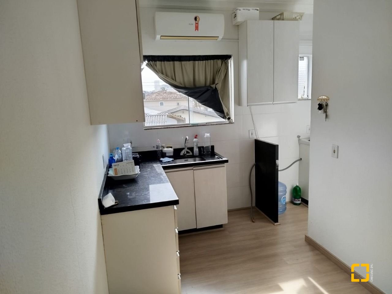 Apartamento com 81m², 4 quartos (sendo 1 suíte), 1 garagem, no bairro Ingleses em Florianópolis