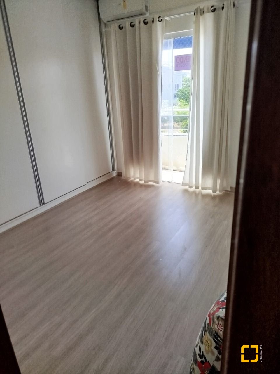 Apartamento com 81m², 4 quartos (sendo 1 suíte), 1 garagem, no bairro Ingleses em Florianópolis