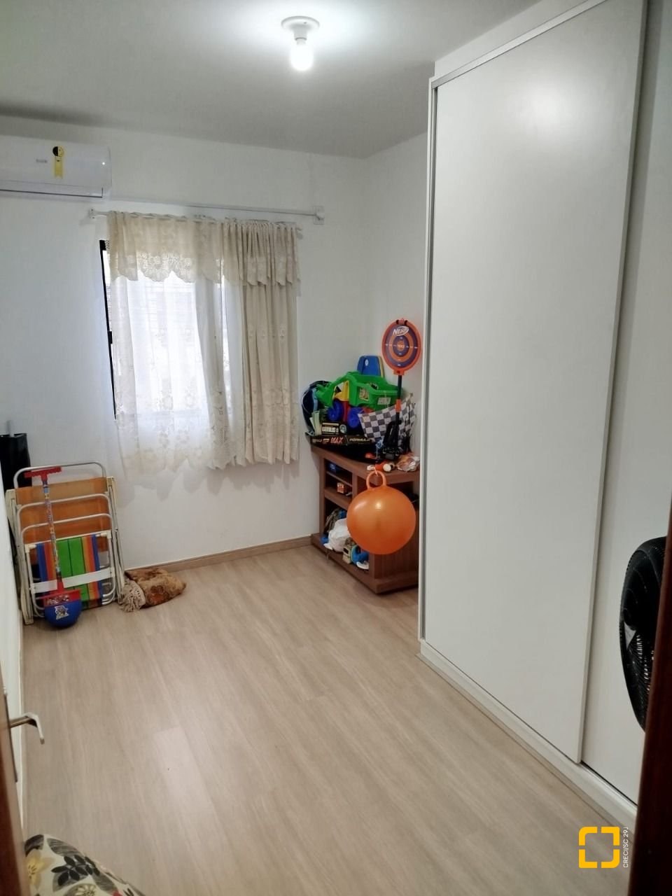Apartamento com 81m², 4 quartos (sendo 1 suíte), 1 garagem, no bairro Ingleses em Florianópolis