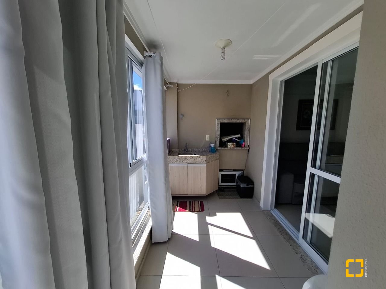 Apartamento com 80m², 3 quartos (sendo 1 suíte), 1 garagem, no bairro Ingleses em Florianópolis