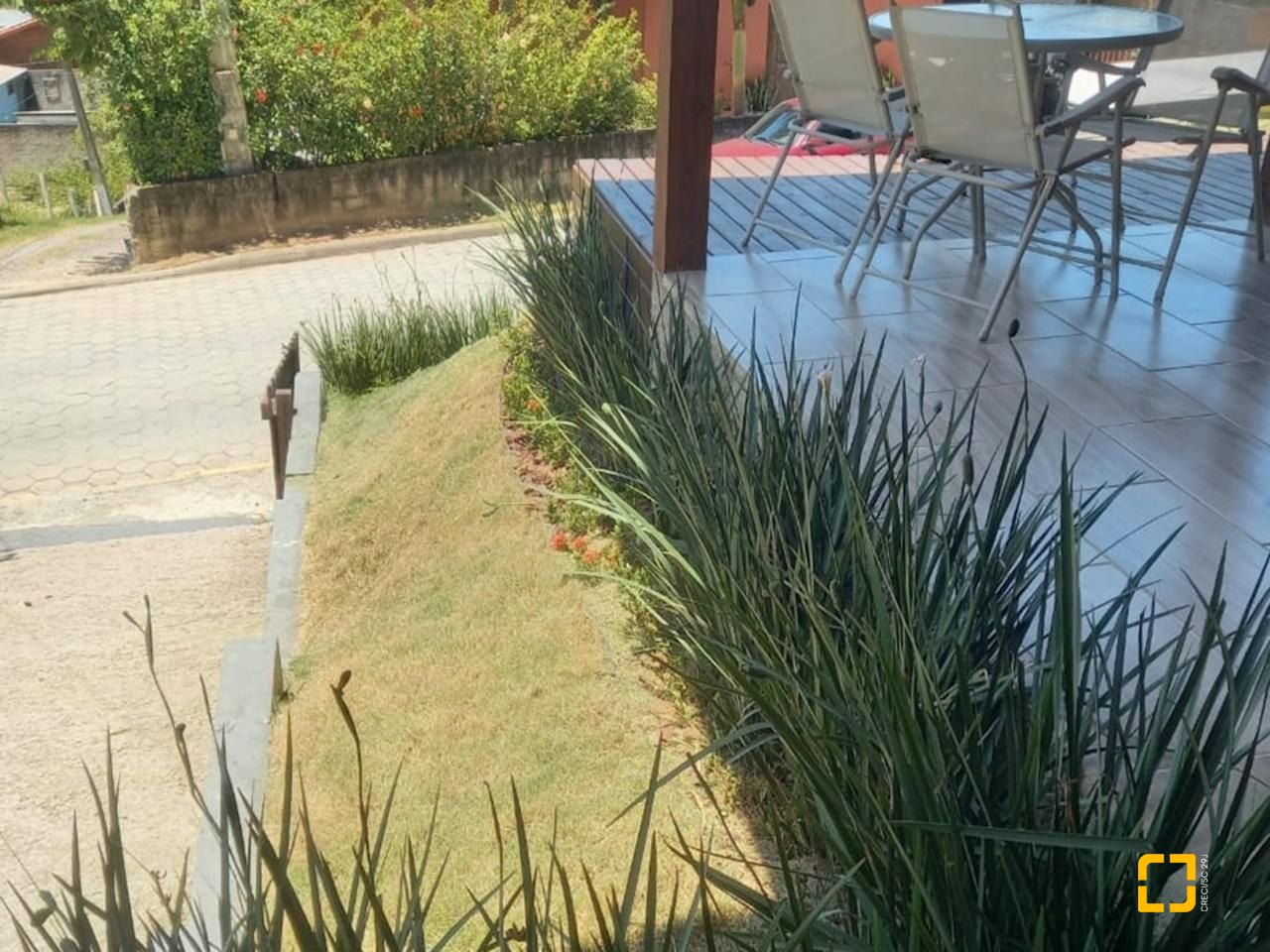 Casa com 60m², 2 quartos, 1 garagem, no bairro Pântano do Sul em Florianópolis