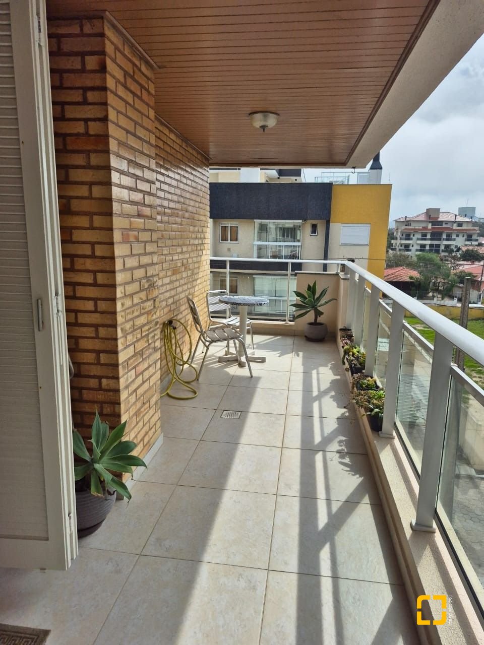 Apartamento com 213m², 3 quartos, 2 garagens, no bairro Ingleses em Florianópolis