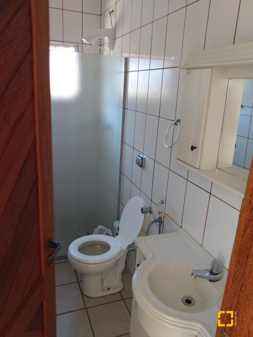 Casa com 253m², 4 quartos (sendo 1 suíte), 3 garagens, no bairro Trindade em Florianópolis