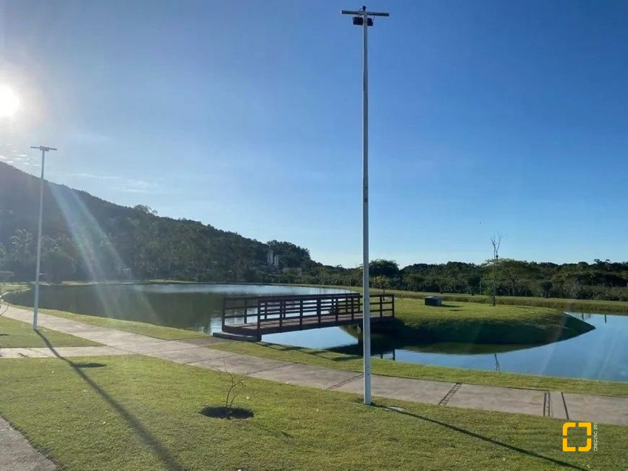 Terreno com 453m², no bairro Ratones em Florianópolis