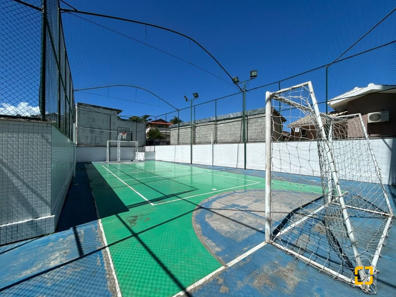 Apartamento com 82m², 4 quartos (sendo 1 suíte), 1 garagem, no bairro Agronômica em Florianópolis