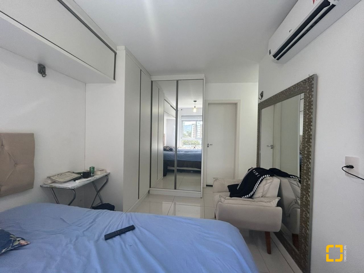 Apartamento com 82m², 4 quartos (sendo 1 suíte), 1 garagem, no bairro Agronômica em Florianópolis