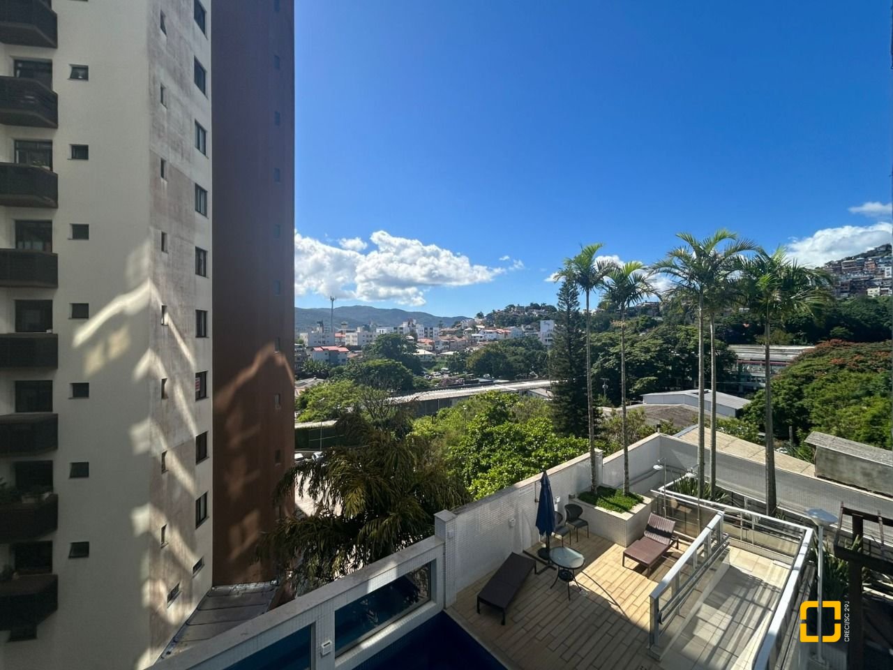 Apartamento com 82m², 4 quartos (sendo 1 suíte), 1 garagem, no bairro Agronômica em Florianópolis