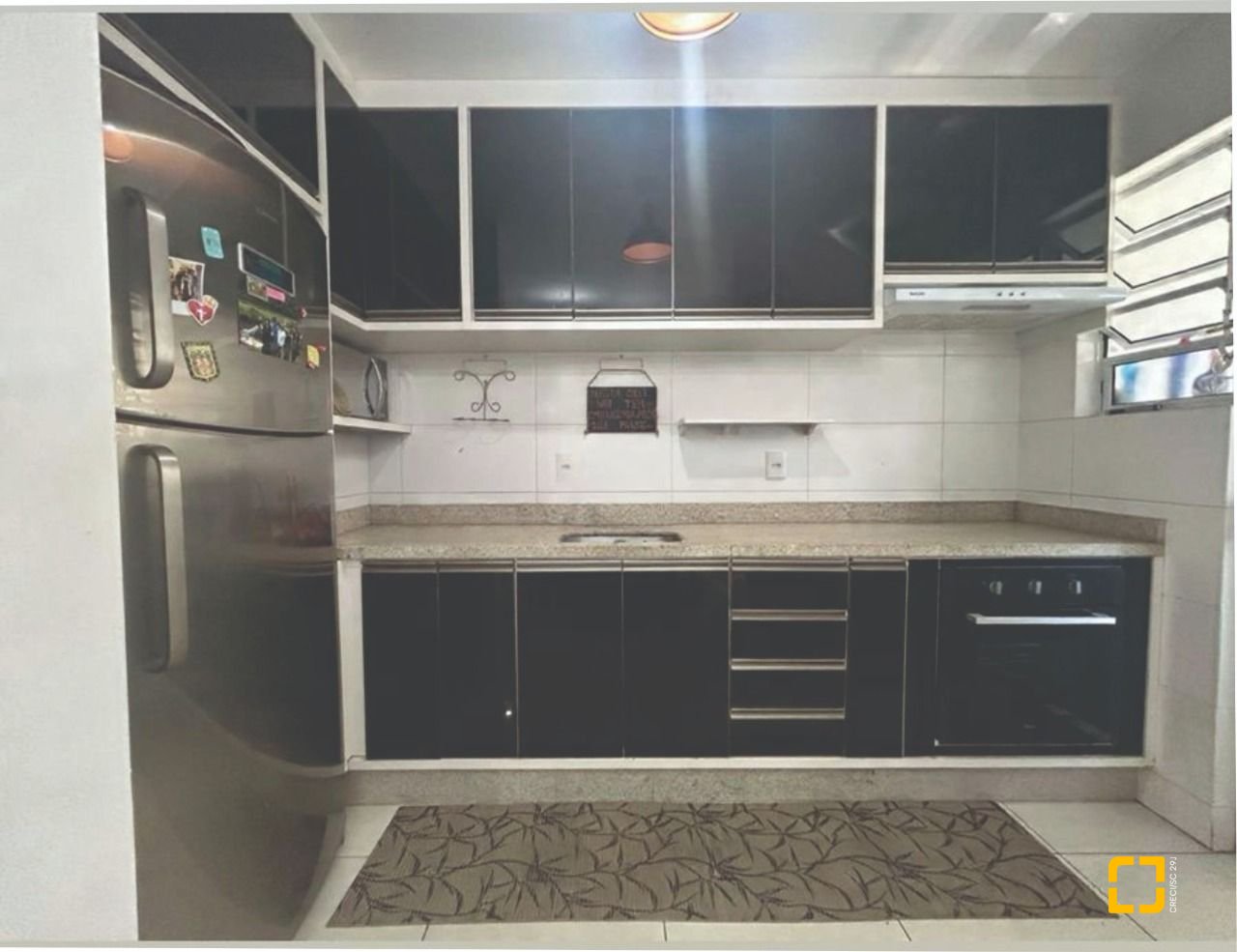 Apartamento com 82m², 4 quartos (sendo 1 suíte), 1 garagem, no bairro Agronômica em Florianópolis