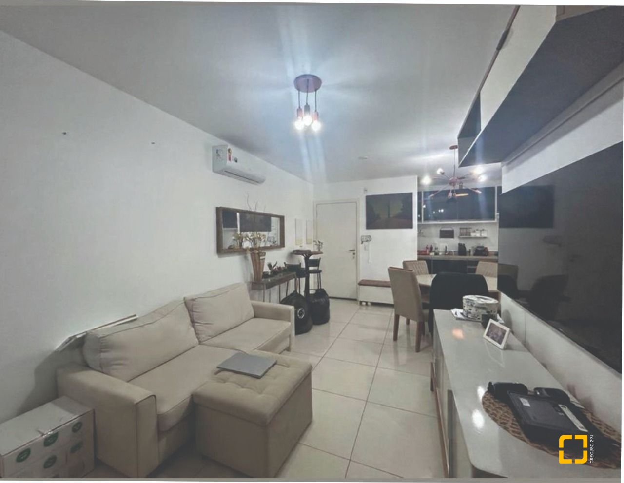 Apartamento com 82m², 4 quartos (sendo 1 suíte), 1 garagem, no bairro Agronômica em Florianópolis