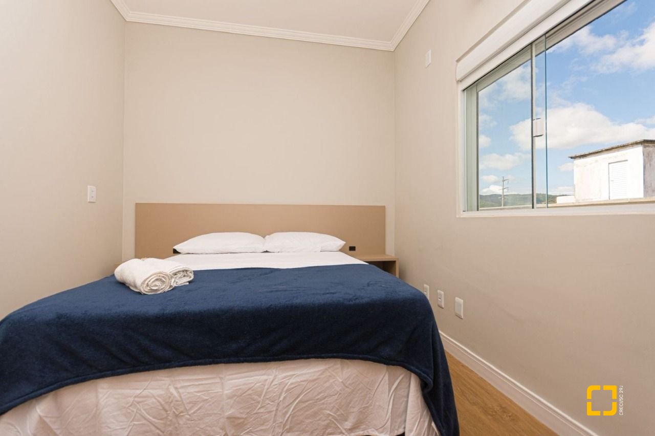 Apartamento com 55m², 2 quartos, 1 garagem, no bairro Ingleses em Florianópolis