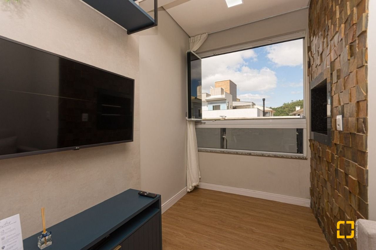 Apartamento com 55m², 2 quartos, 1 garagem, no bairro Ingleses em Florianópolis