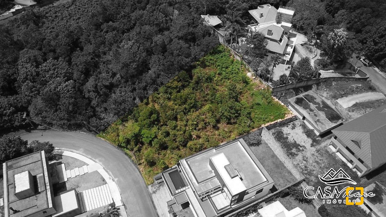 Terreno com 1675m², no bairro João Paulo em Florianópolis