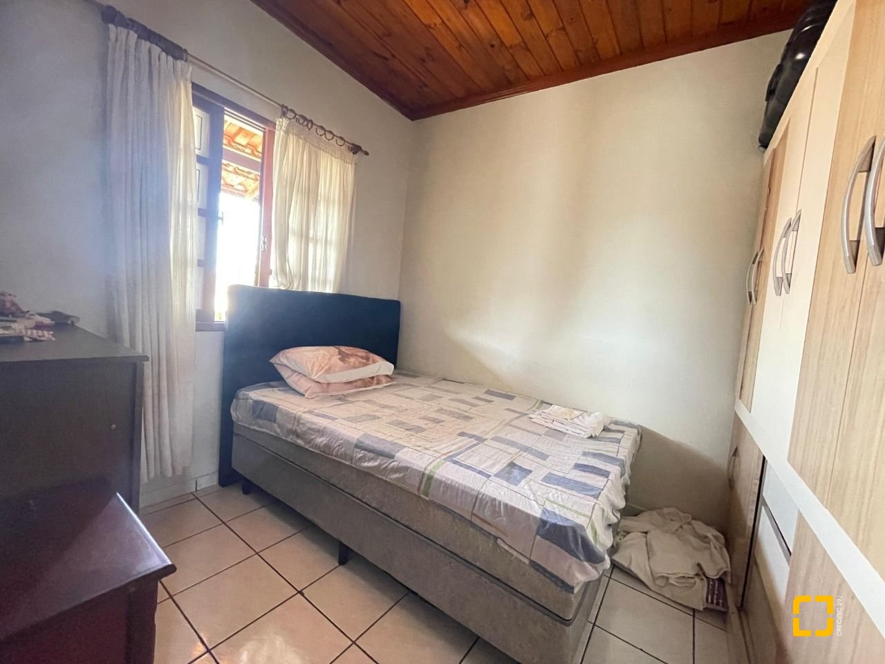 Casa com 100m², 5 quartos (sendo 1 suíte), 1 garagem, no bairro Ingleses em Florianópolis
