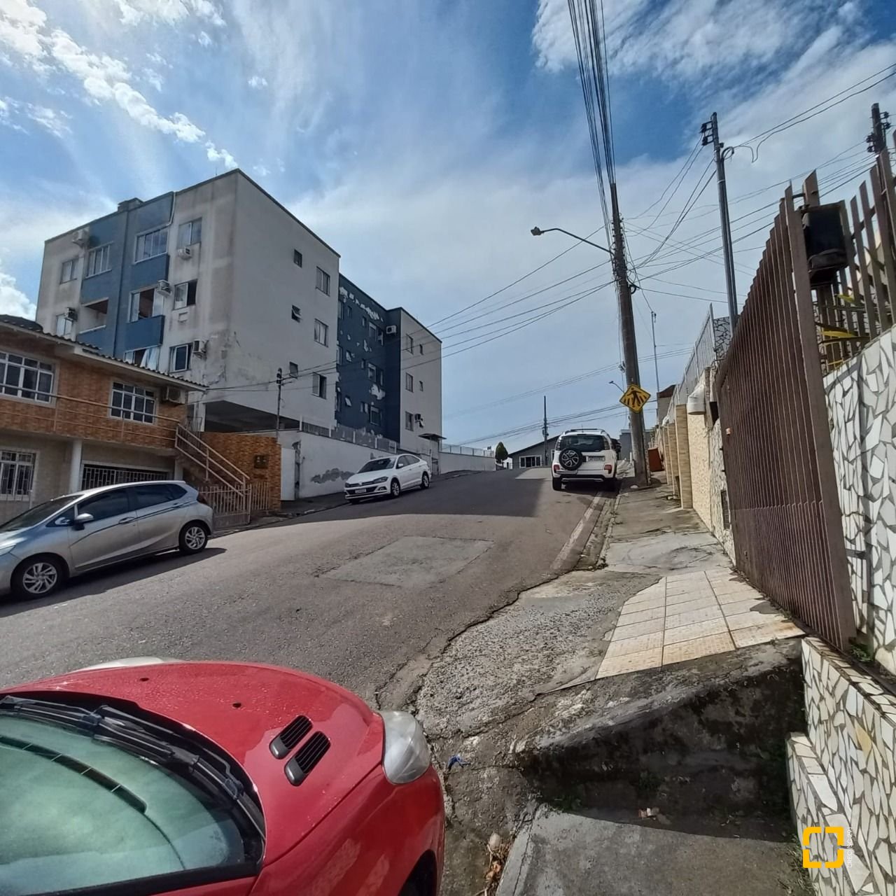 Apartamento com 70m², 2 quartos, 1 garagem, no bairro Forquilhinha em São José