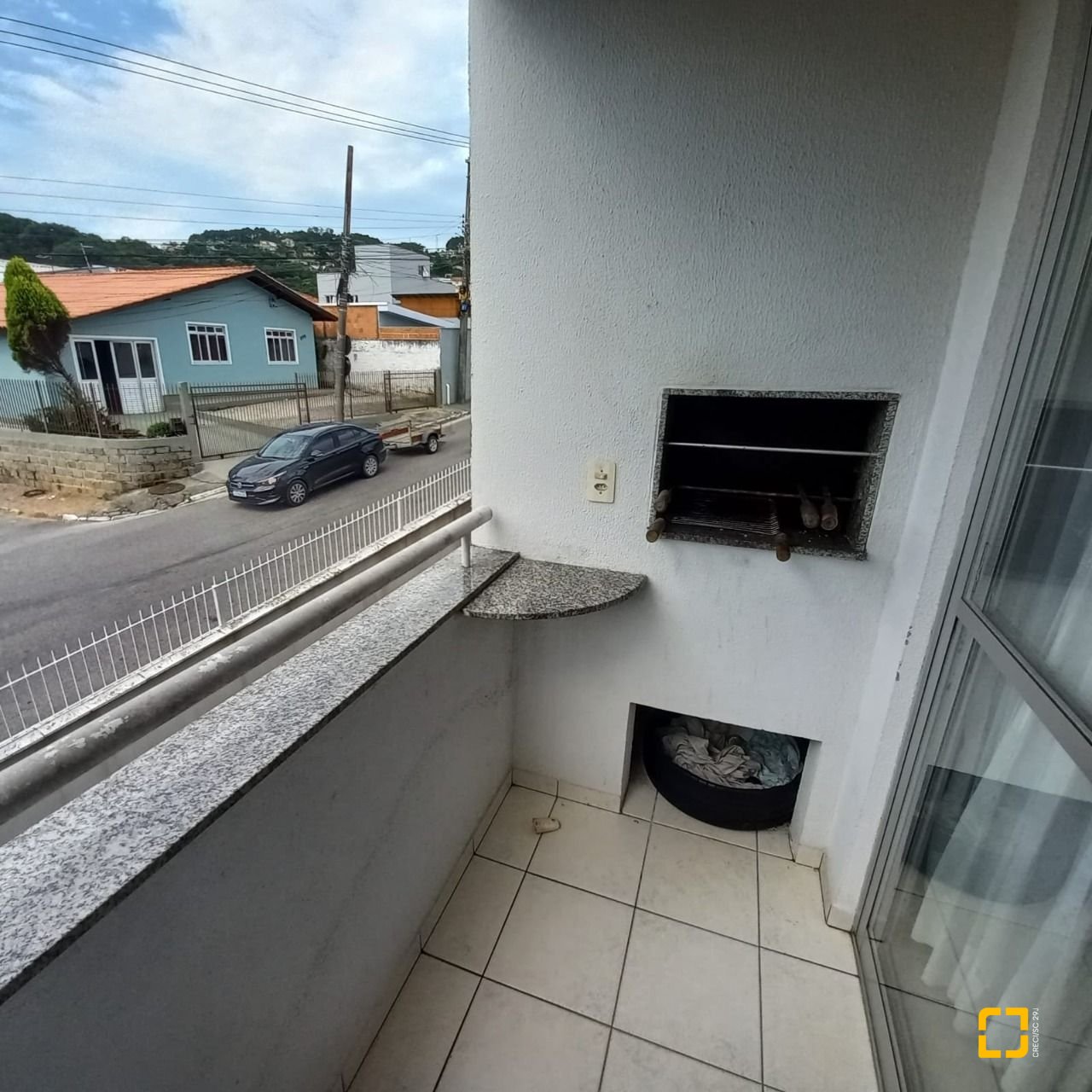 Apartamento com 70m², 2 quartos, 1 garagem, no bairro Forquilhinha em São José