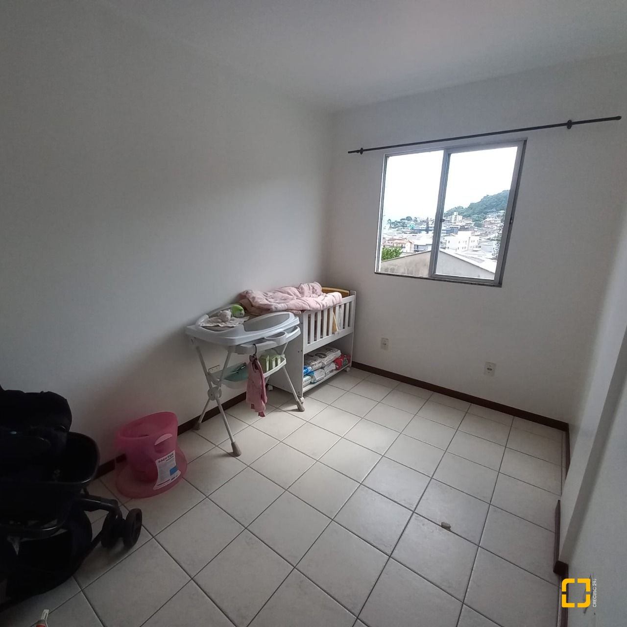 Apartamento com 70m², 2 quartos, 1 garagem, no bairro Forquilhinha em São José