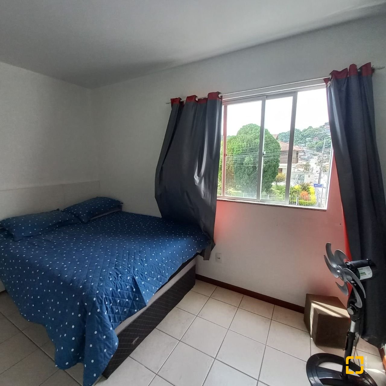 Apartamento com 70m², 2 quartos, 1 garagem, no bairro Forquilhinha em São José