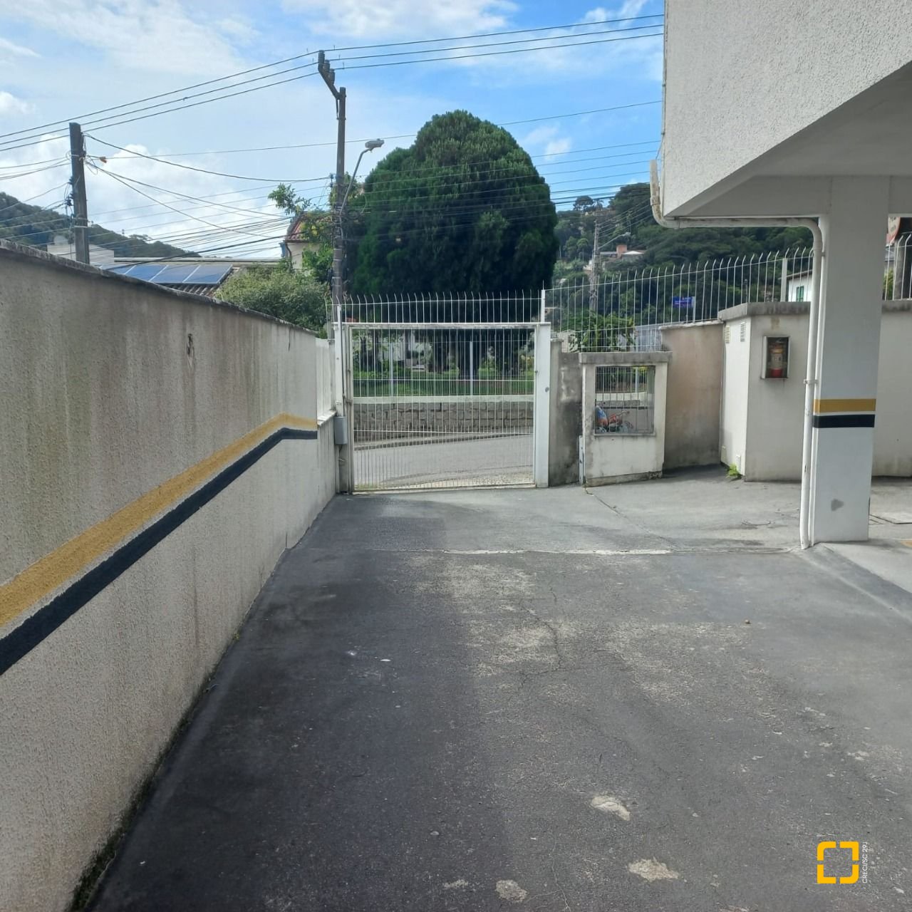 Apartamento com 70m², 2 quartos, 1 garagem, no bairro Forquilhinha em São José