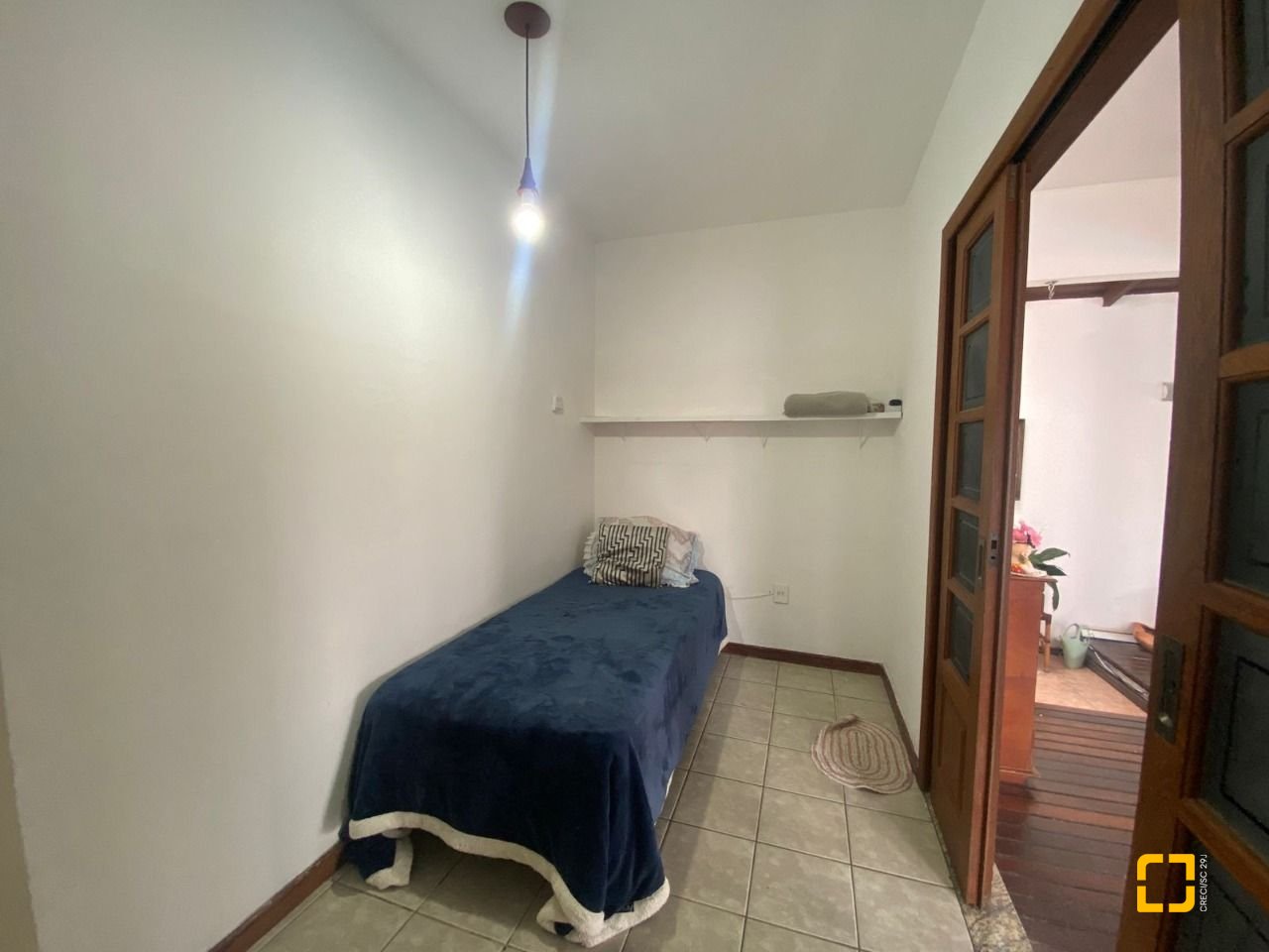 Casa com 250m², 5 quartos (sendo 1 suíte), 4 garagens, no bairro Ingleses em Florianópolis