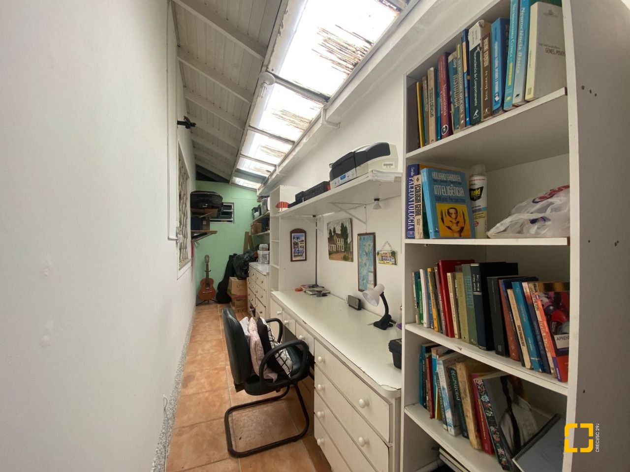 Casa com 250m², 5 quartos (sendo 1 suíte), 4 garagens, no bairro Ingleses em Florianópolis