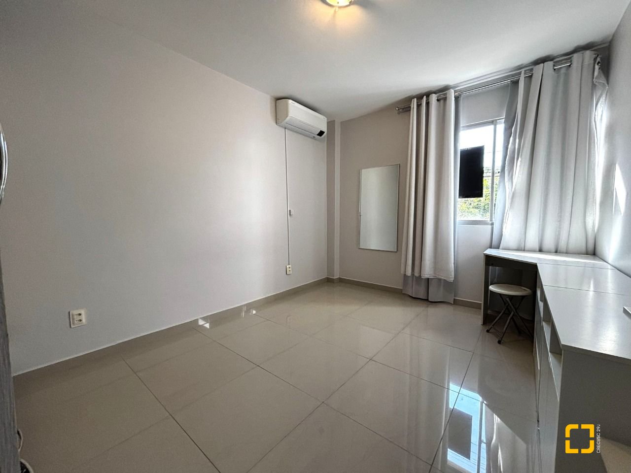Apartamento com 75m², 3 quartos, 1 garagem, no bairro Trindade em Florianópolis