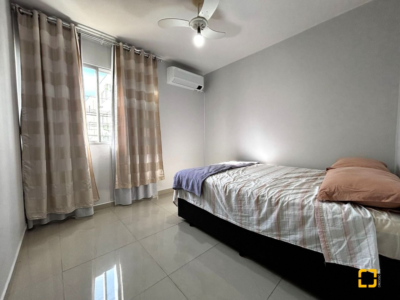 Apartamento com 75m², 3 quartos, 1 garagem, no bairro Trindade em Florianópolis