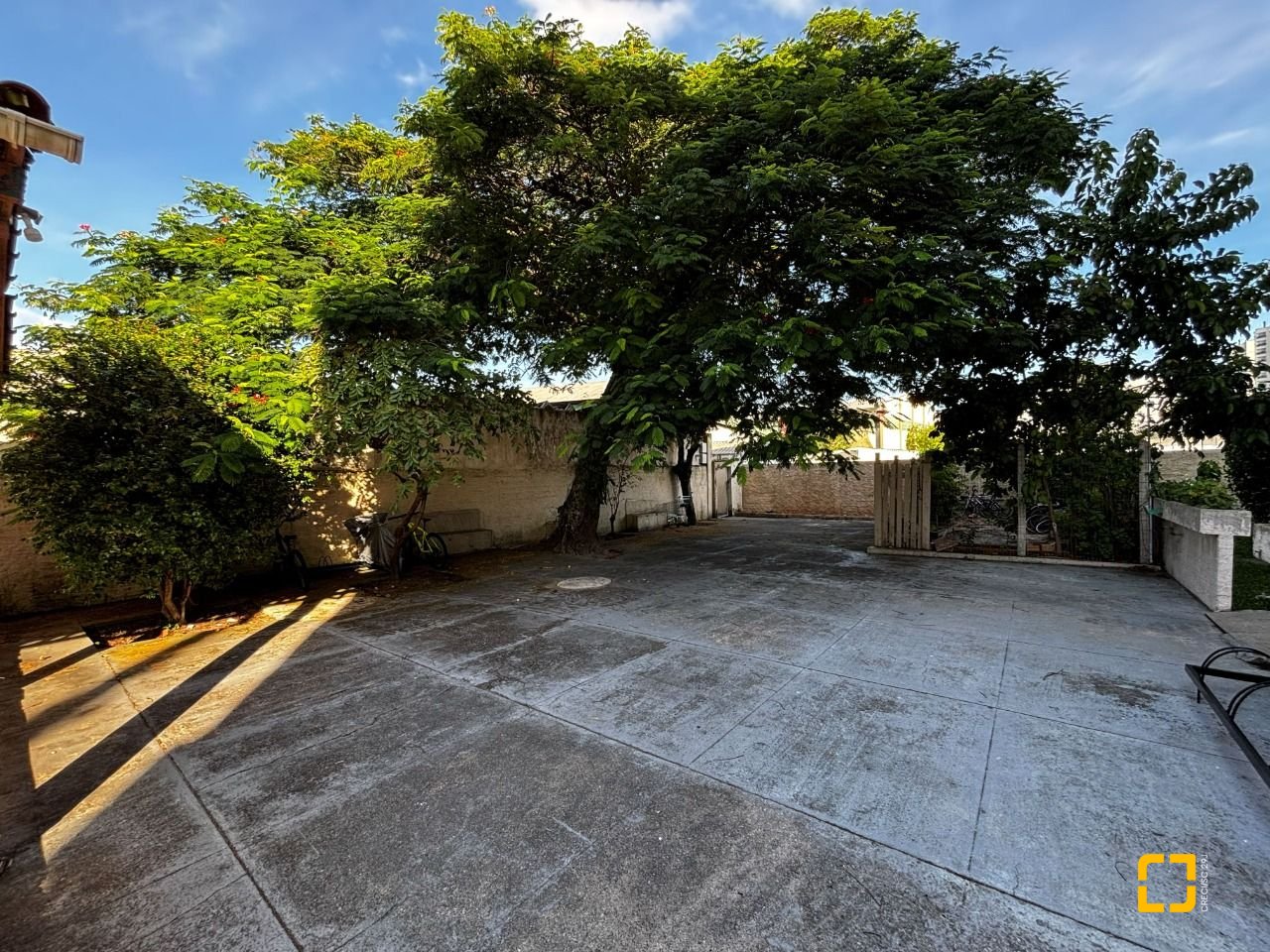 Apartamento com 75m², 3 quartos, 1 garagem, no bairro Trindade em Florianópolis