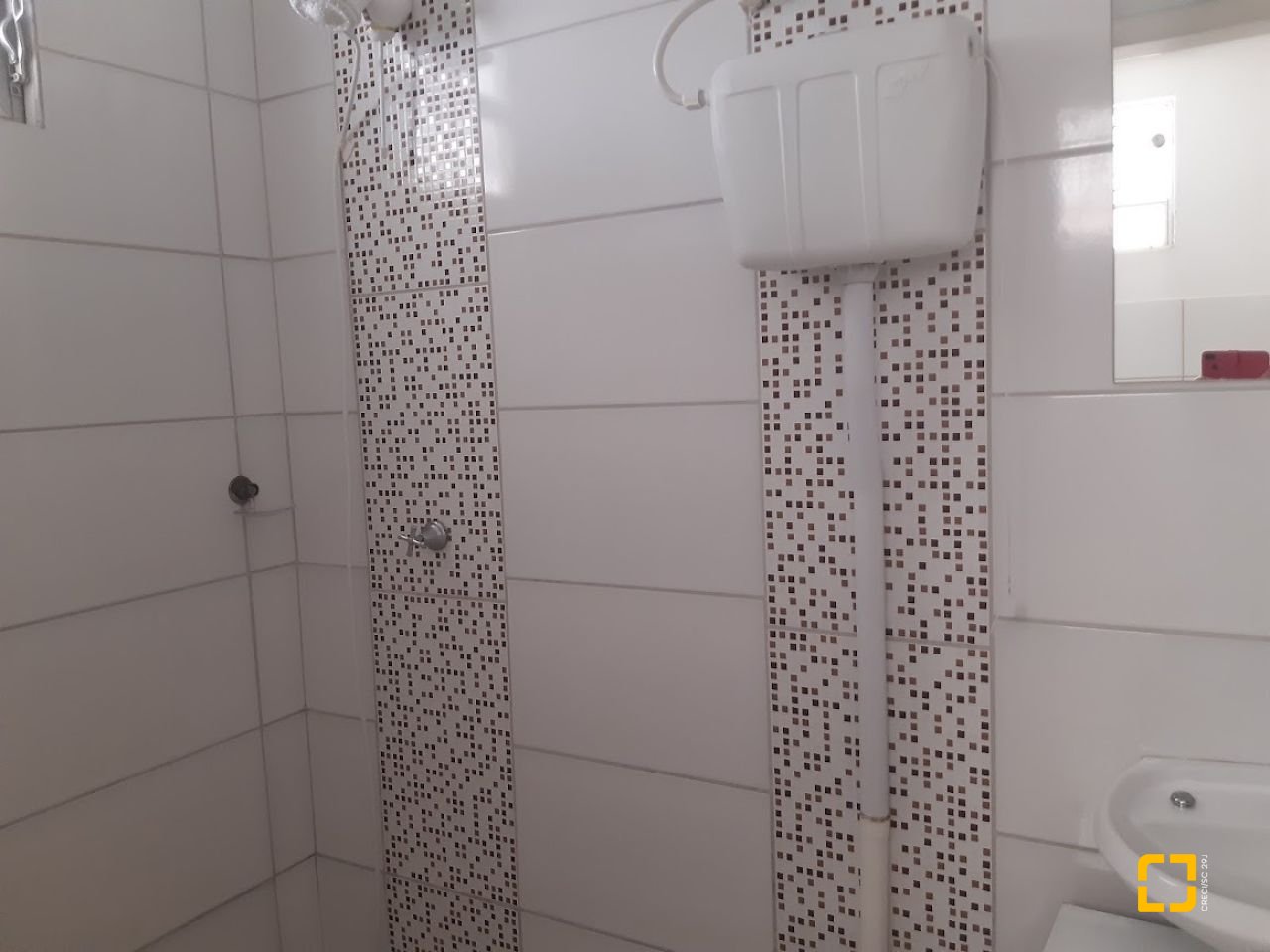 Hotel com 253m², 10 quartos, 6 garagens, no bairro Ingleses em Florianópolis