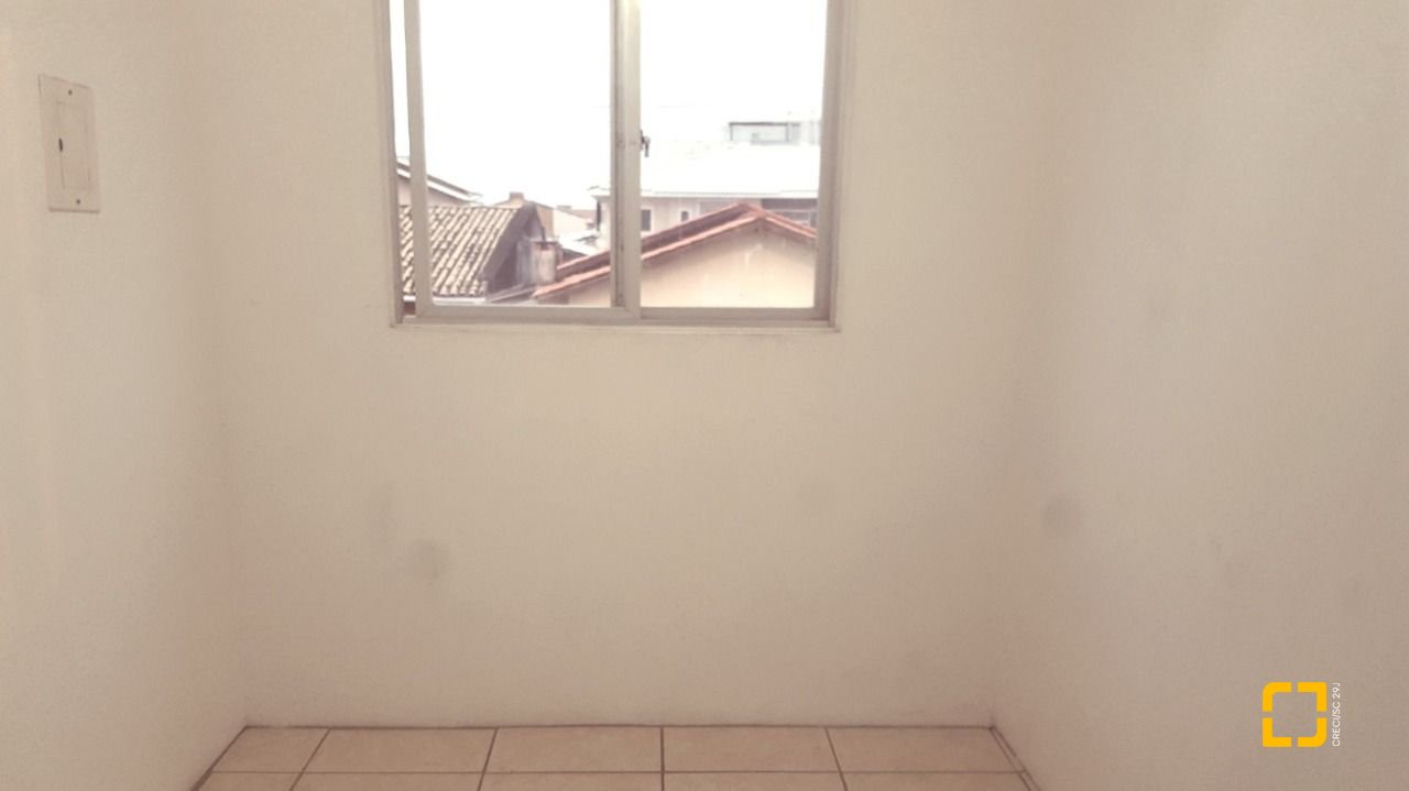 Hotel com 253m², 10 quartos, 6 garagens, no bairro Ingleses em Florianópolis